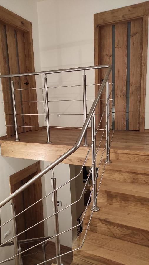 Helena Appartement Liszki Buitenkant foto